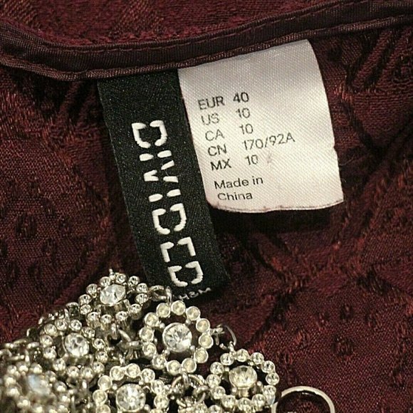 DIVIDED Burgundy Textured Overlay Dress - Picture 7 of 7